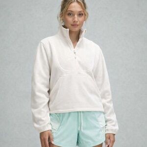 $158 Lululemon Fleece Ripstop Hiking Pullover Cream Beige Size 4